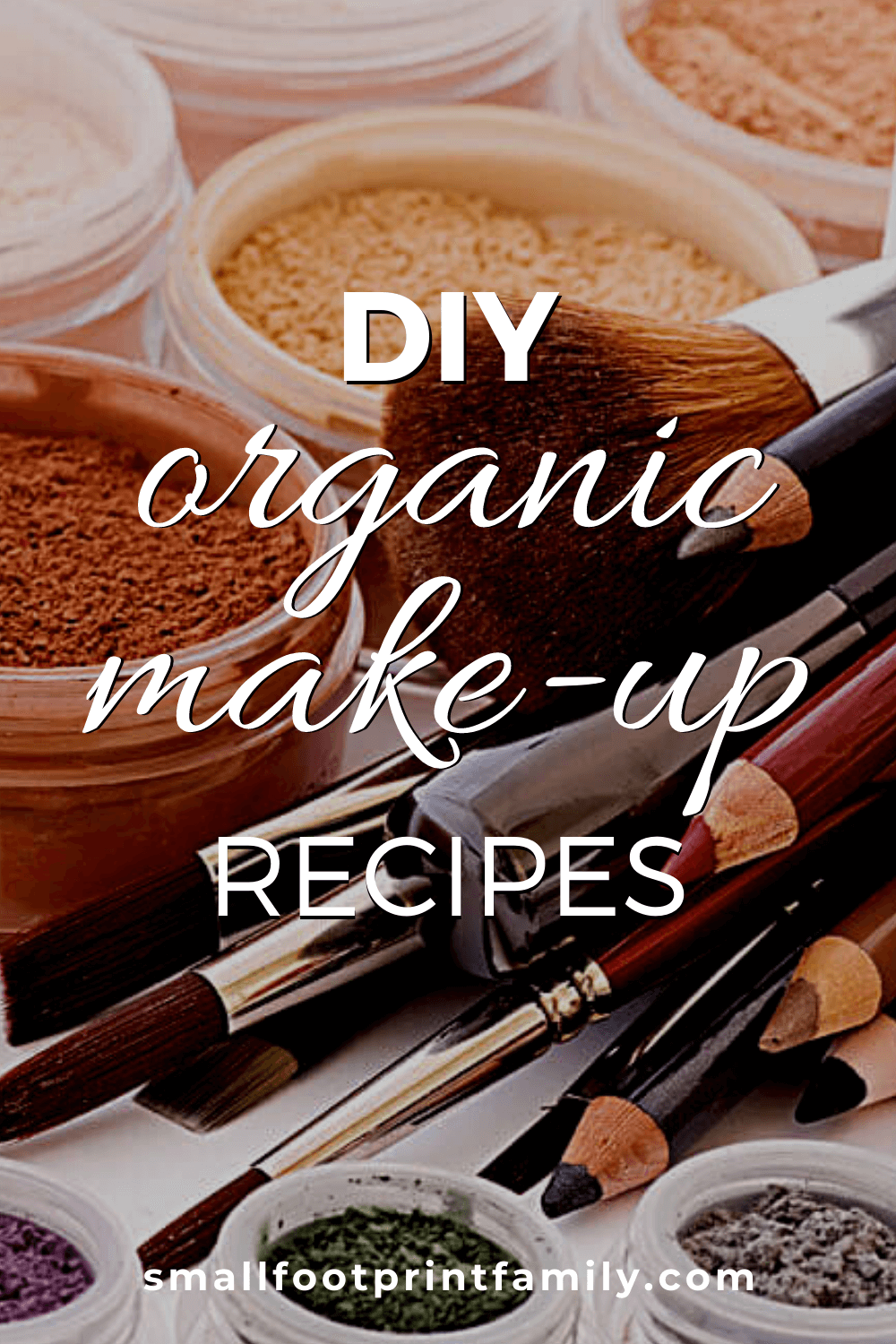 The majority of cosmetics contain chemicals and toxins that could potentially harm you, your skin, and age you ahead of your years. Using ingredients from your kitchen, you can make and replace everything in your makeup bag!#naturalhealth #naturalliving #diy #recipe #diybeauty #nontoxicbeauty #makeup